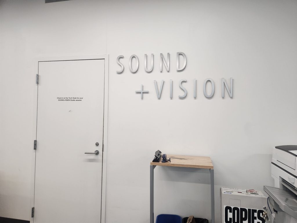 Sound+Vision Computer lab sign alongside door